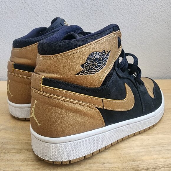 Nike Mens Air Jordan 1 Retro High Sneakers Melo Black Gold‎ 332550-026 Size 8.5 - Picture 6 of 12